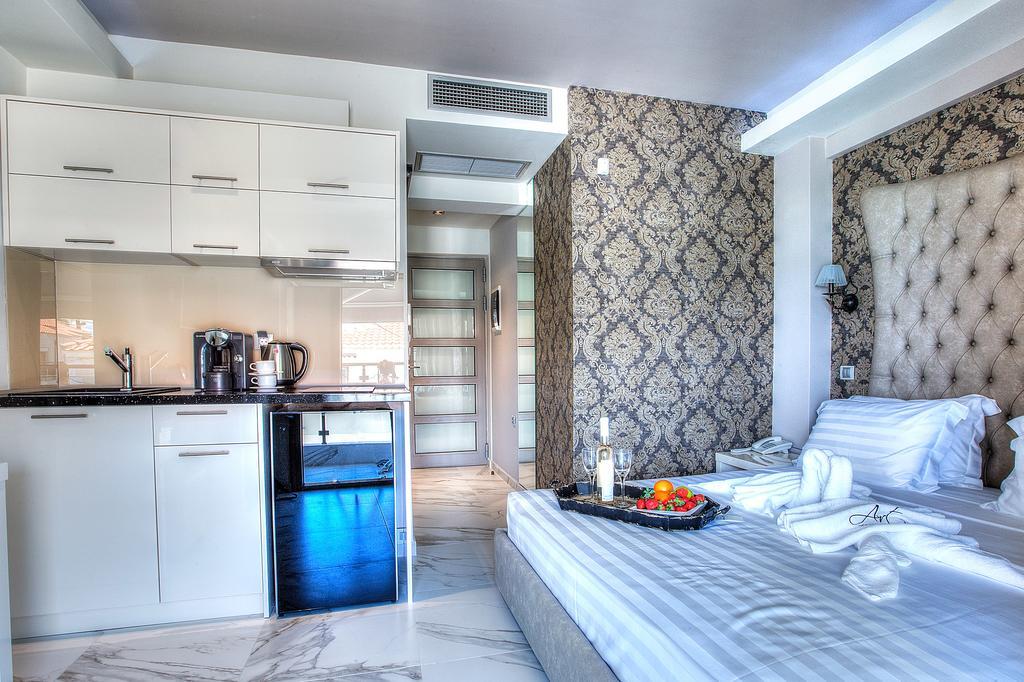 Art Boutique Suites Пефкохори Екстериор снимка