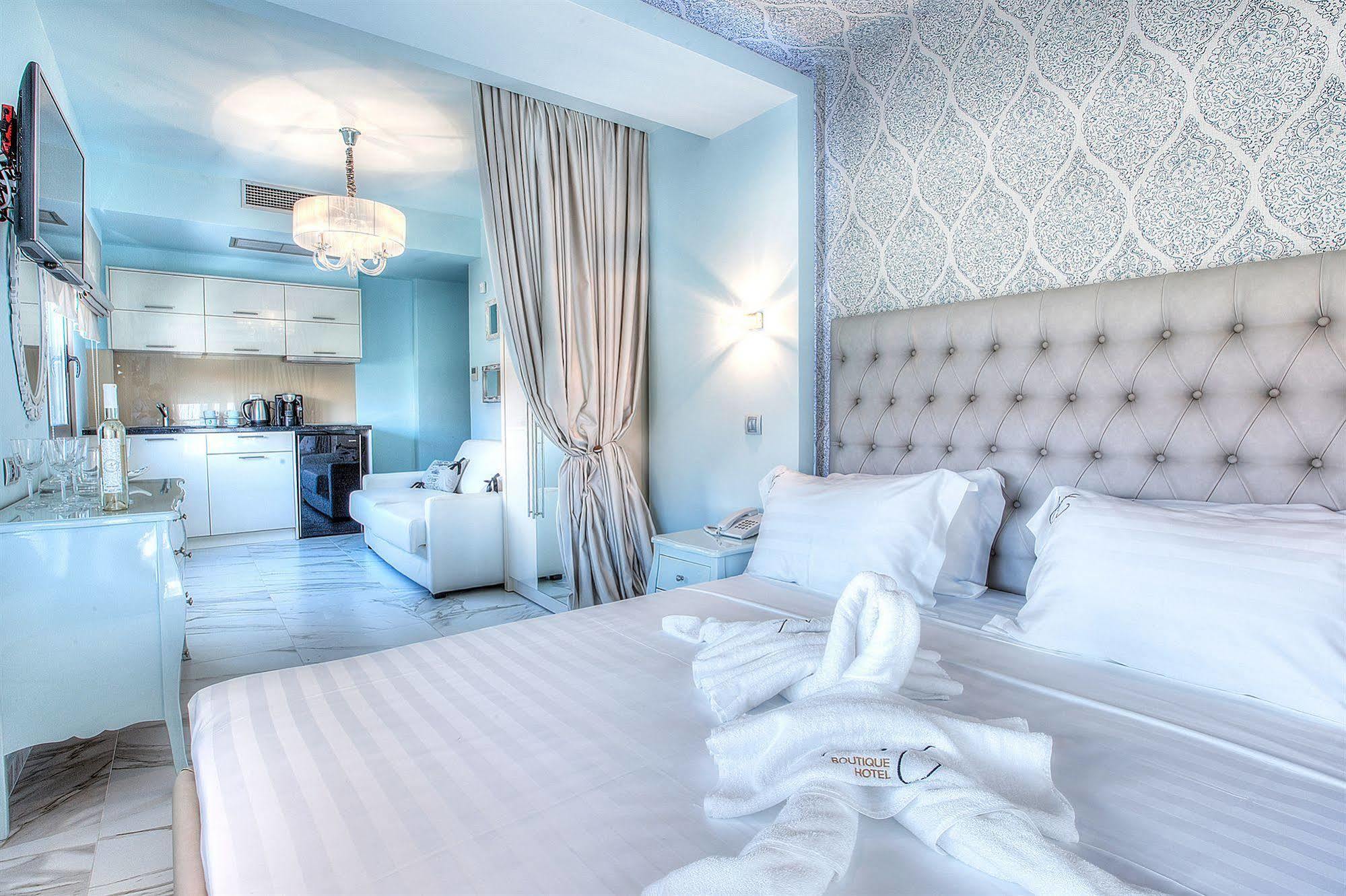 Art Boutique Suites Пефкохори Екстериор снимка